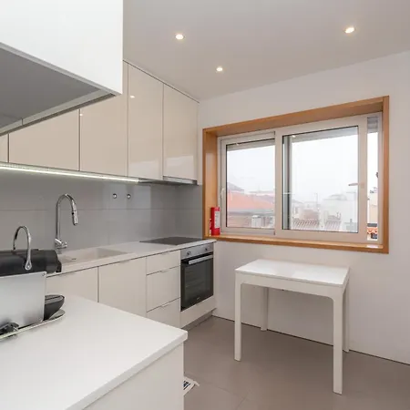 Apartment Maestro By Lovelystay *